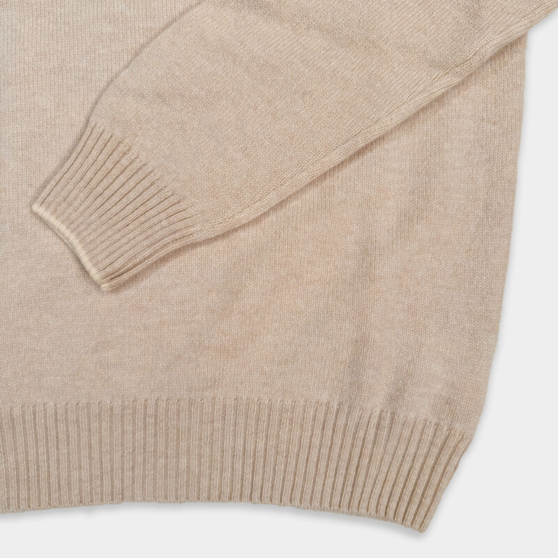 Half-button Van Gran Sasso In Het Beige In Model