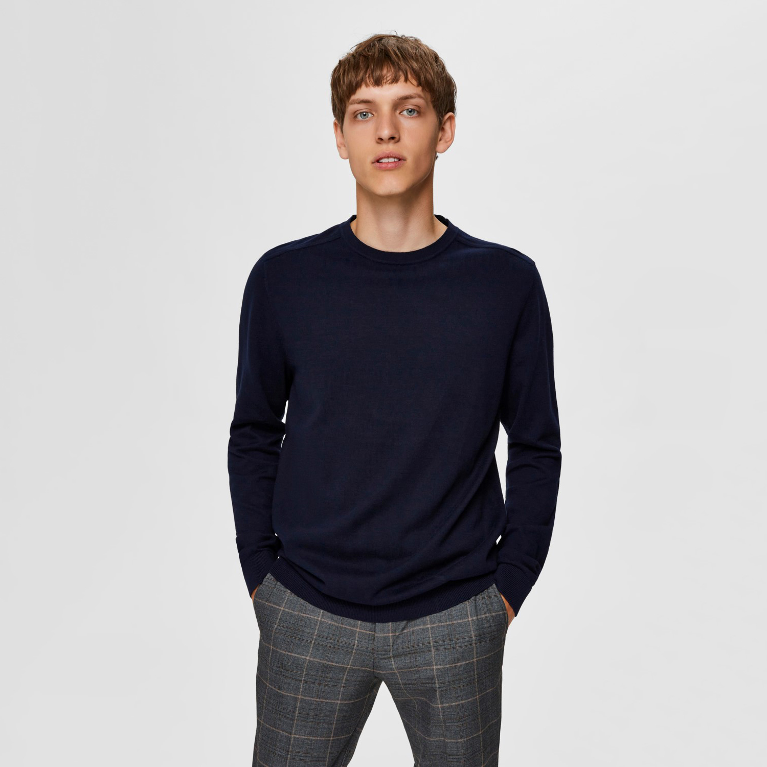 Pull Van Selected In Het Blauw In Model 16074682 Slhberg Crew Neck B Noos