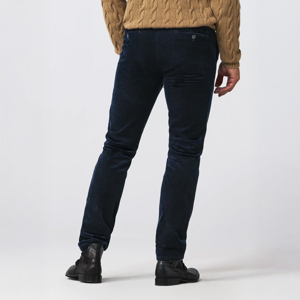 Chino Van Meyer In Het Blauw In Model Bonn Superstretch Premium Corduroy Chino