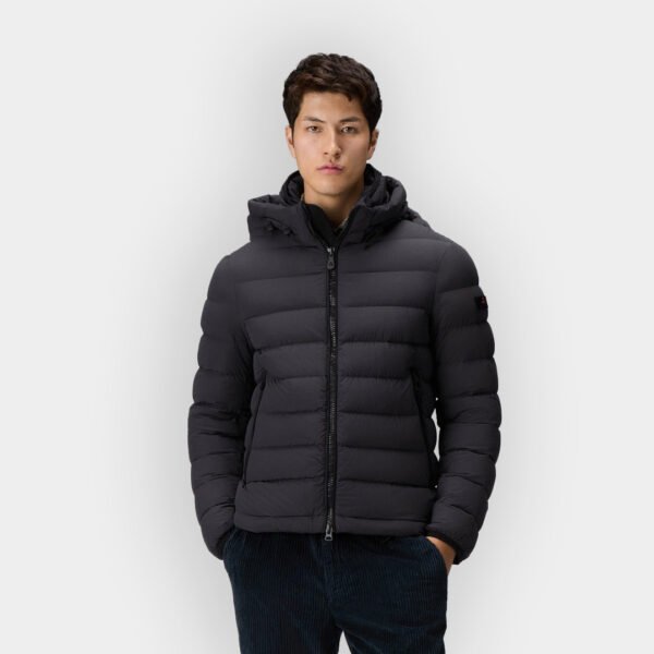 Jacket Van Peuterey In Het Blauw In Model