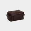 Make-up Tas Van The Chesterfield Brand In Het Bruin In Model