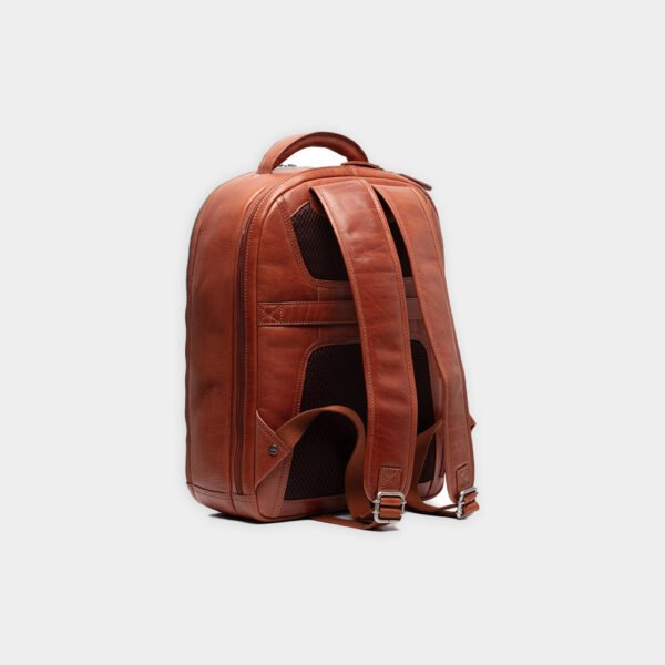 Rugzak Van The Chesterfield Brand In Het Cognac In Model