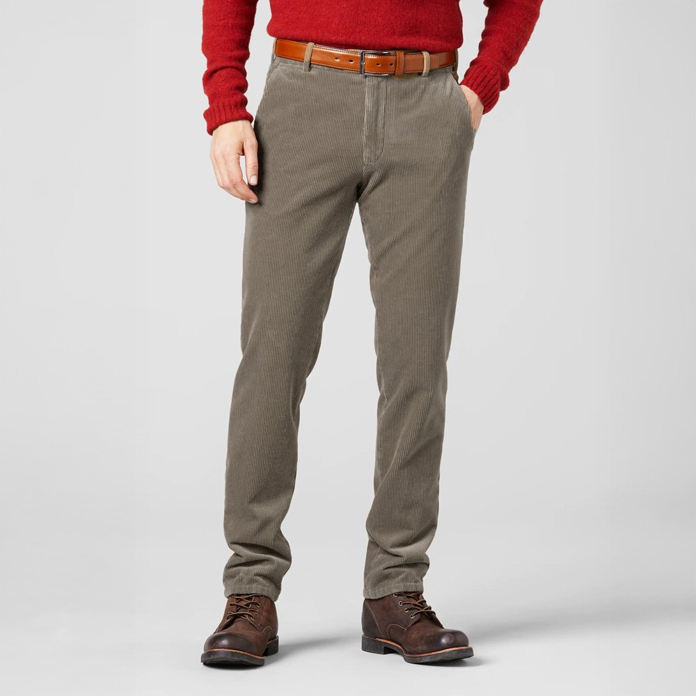 Chino Van Meyer In Het  In Model Bonn Superstretch Premium Corduroy Chino