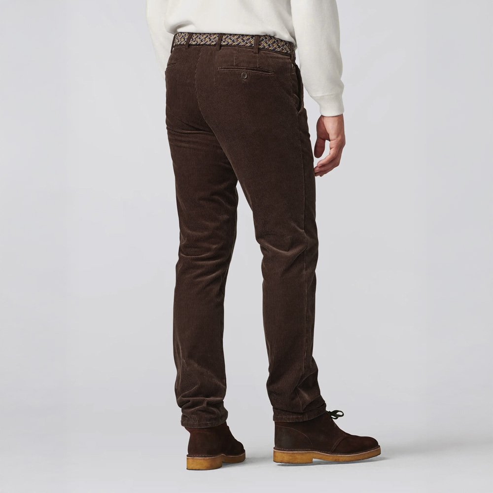 Chino Van Meyer In Het  In Model Bonn Superstretch Premium Corduroy Chino