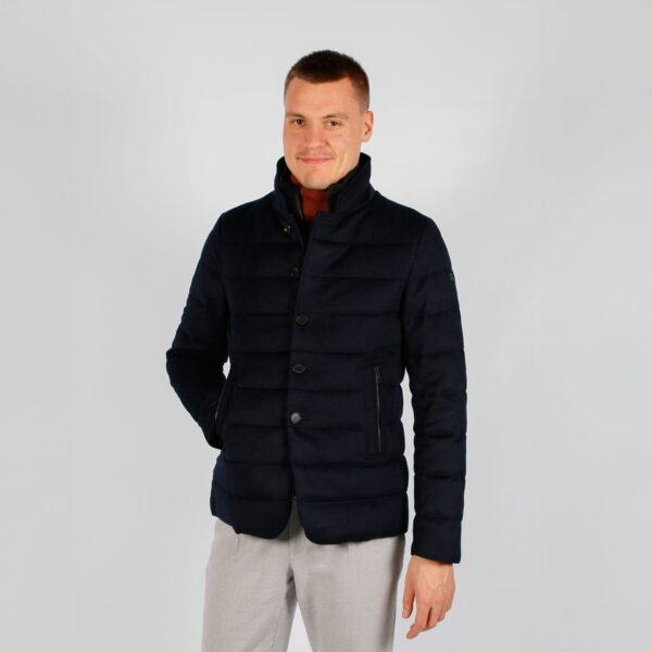 Jacket Van Duno In Het Blauw In Model Doorgestikte Jas Met Opstaande Kraag En Knoopsluiting