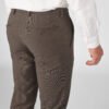 Chino Van Zilton In Het Bruin In Model Geklede Broek Met Fijne Microstructuur En Stijlvolle, Tijdloze Uitstraling.